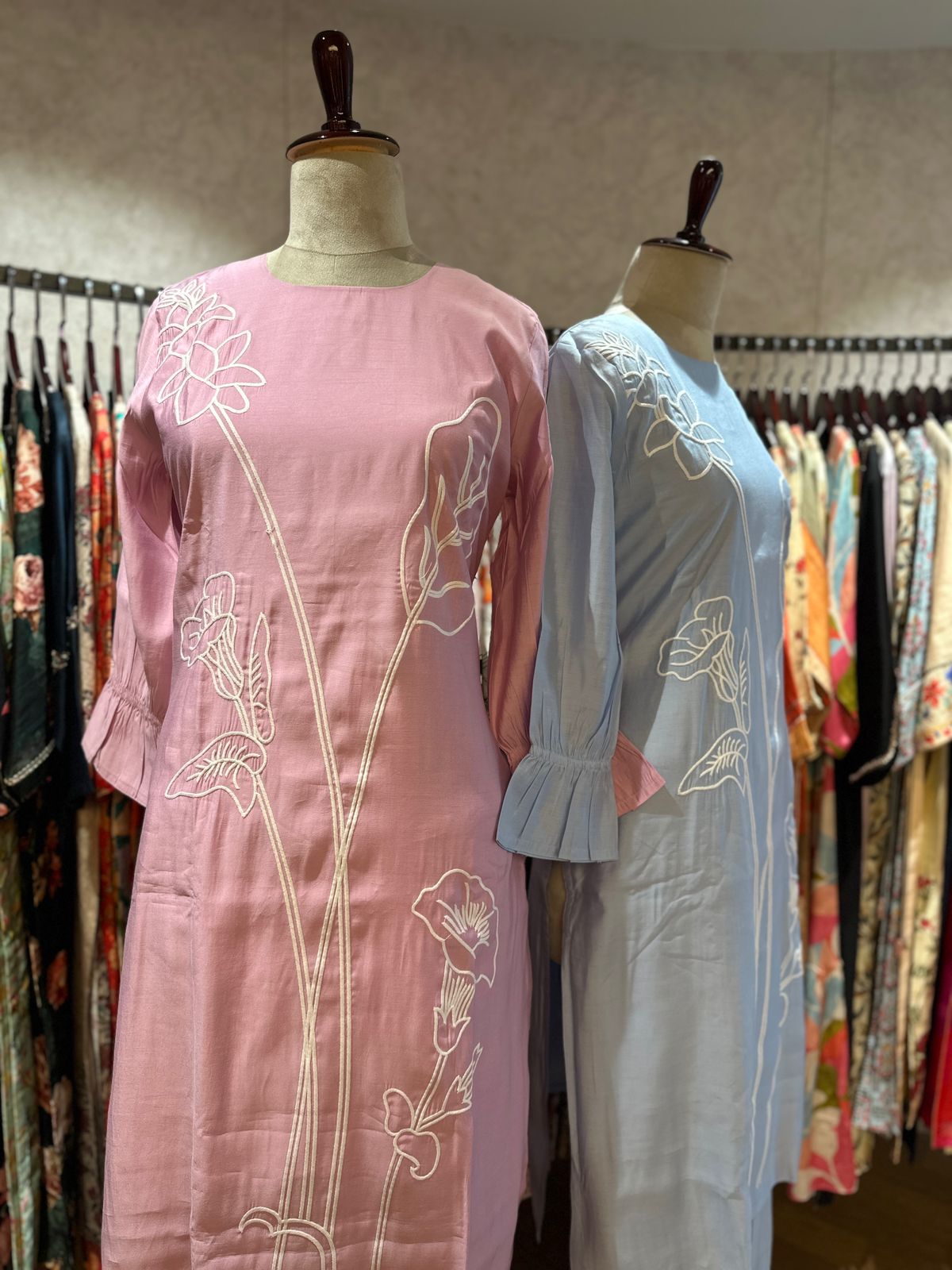 Floral Thread embroidered Cotton Kurta Set