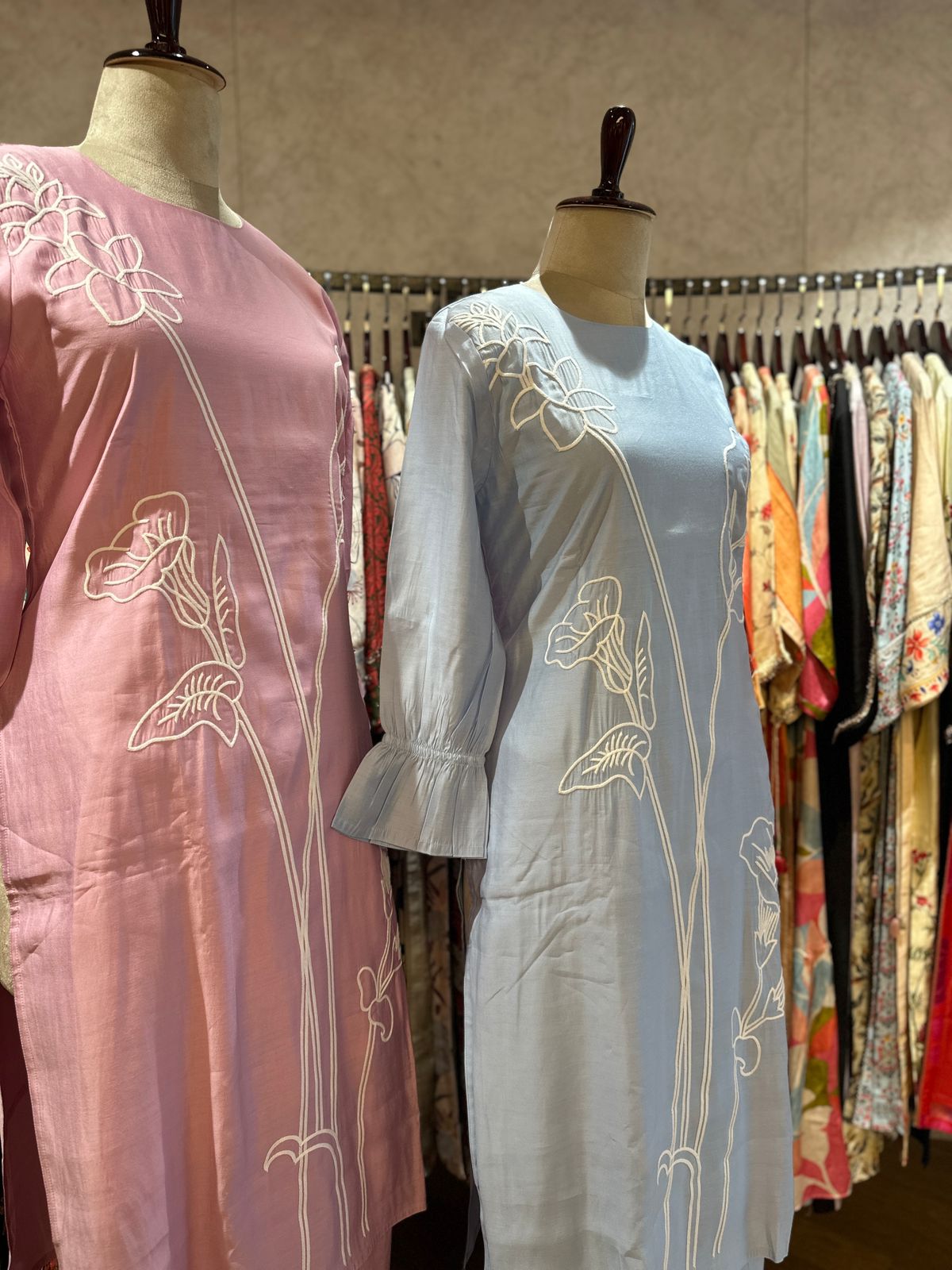 Floral Thread embroidered Cotton Kurta Set